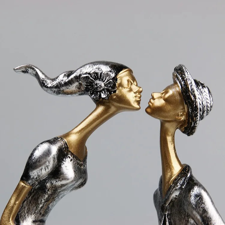 Elegant Romantic Couple Sculpture, Resin Craft Creative Living Room TV Cabinet Bedroom Decor, Modern Home Deco